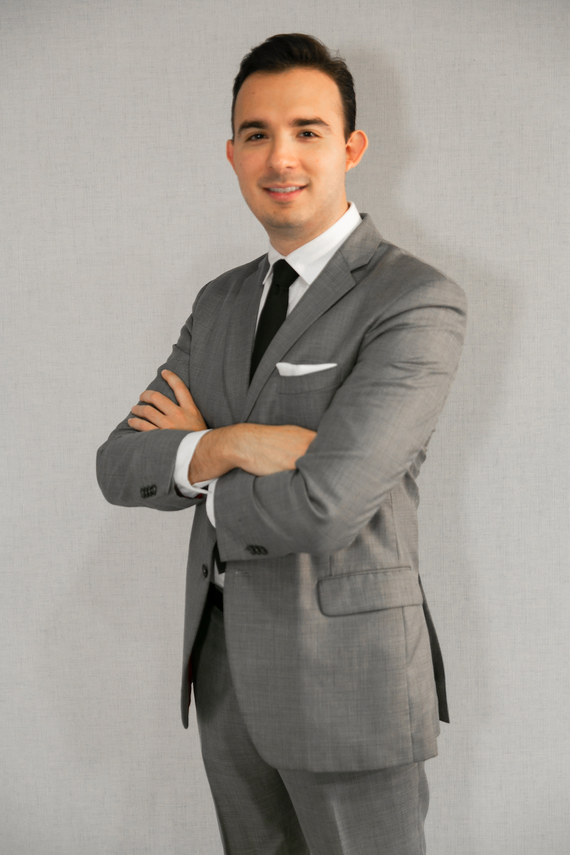 Alejandro Krauss Arguilés, Abogado Asociado en Flores Gallegos Abogados